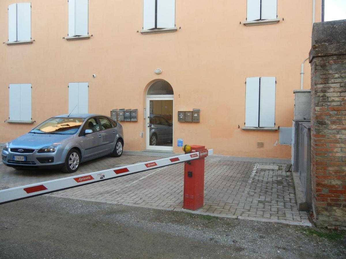 Casa Vacanze Medicina Esterno foto